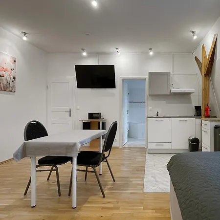 Apartments-alt-marzahn *